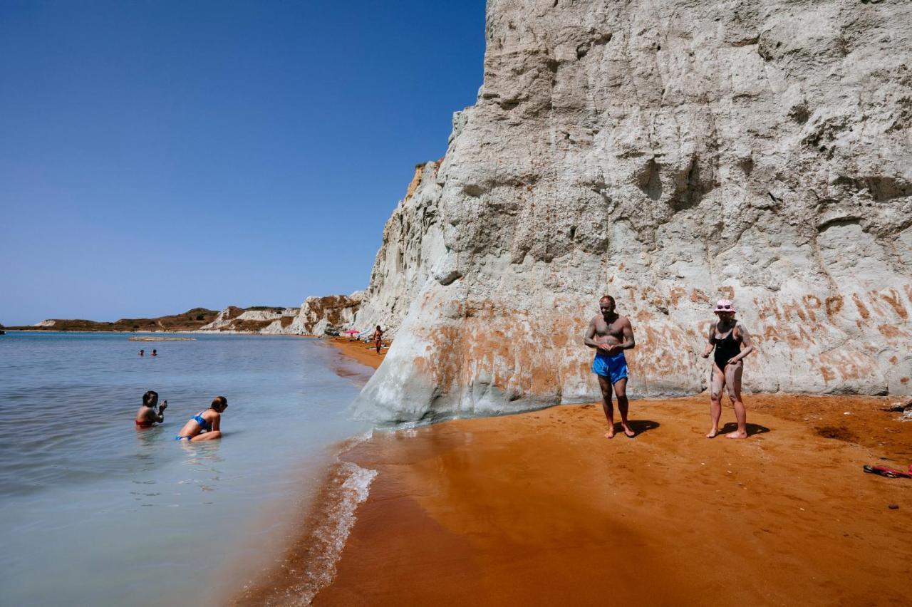 Captain Nemo Xi Beach Exterior foto